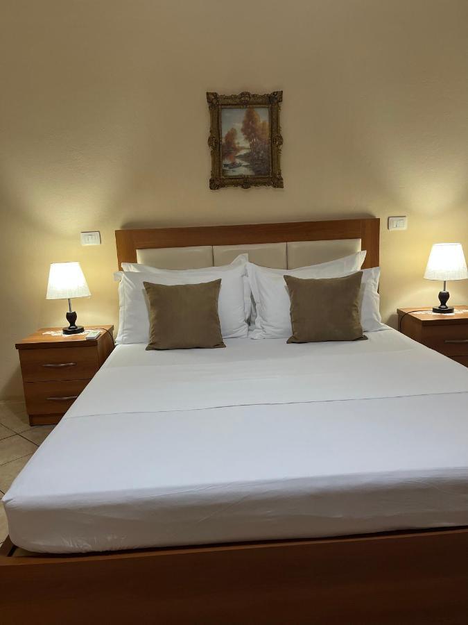 Iljazi'S Apartaments วญอเรอ ภายนอก รูปภาพ