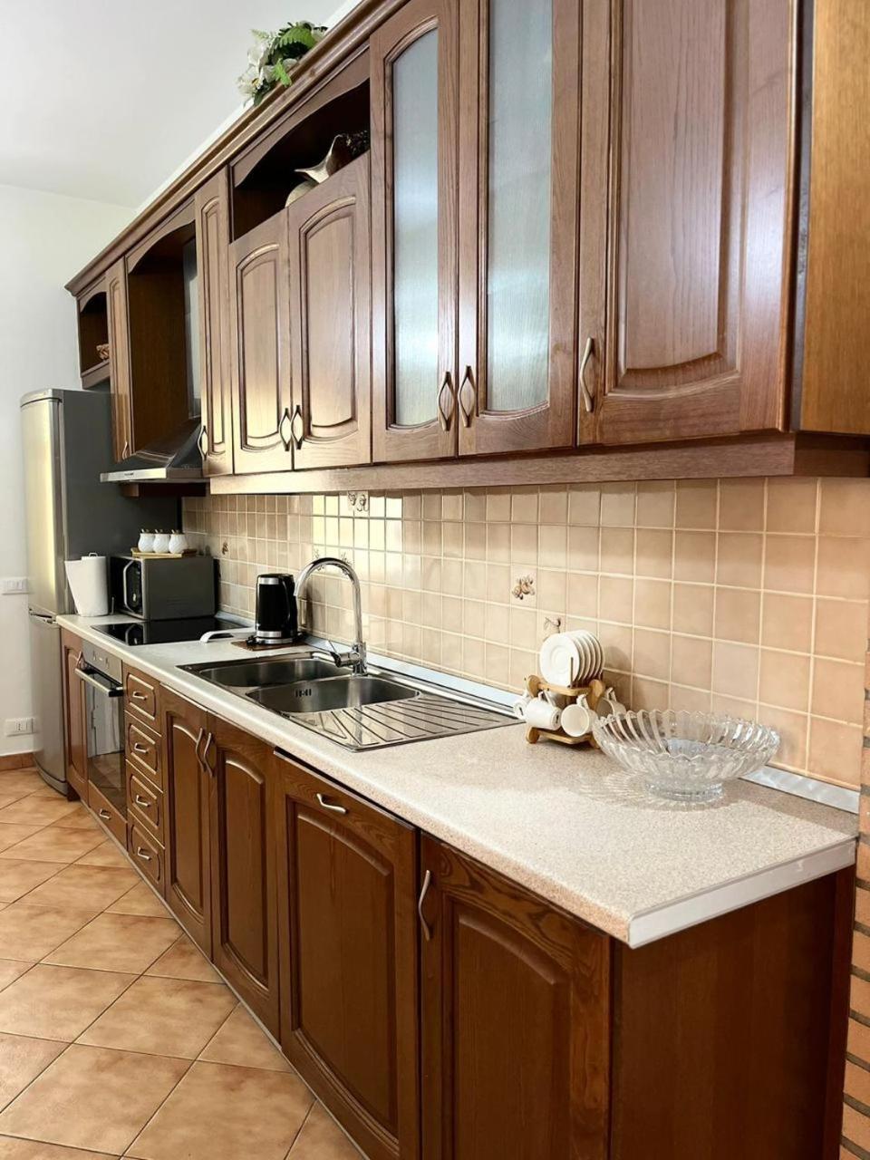 Iljazi'S Apartaments วญอเรอ ภายนอก รูปภาพ